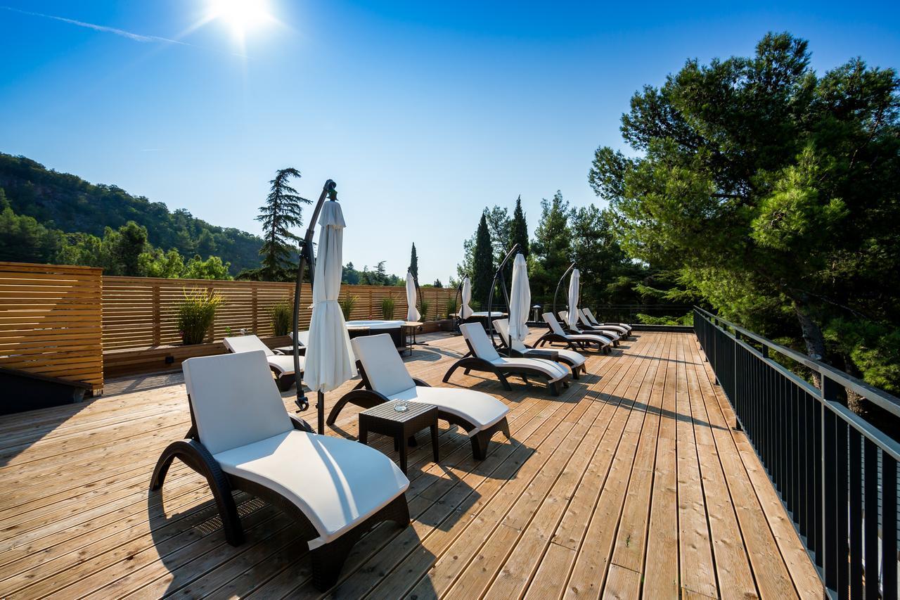 Gostinjska kuća & Preelook 4*